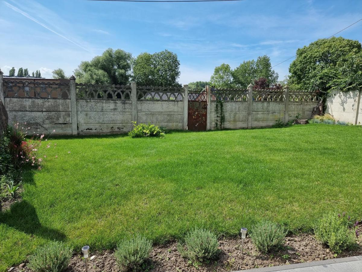 Villa Les Cayaux Brugelette Exterior foto